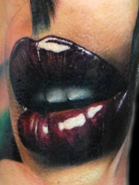 pase tattoo design mouth lips sexy beautiful photorealistic « « Mayhem