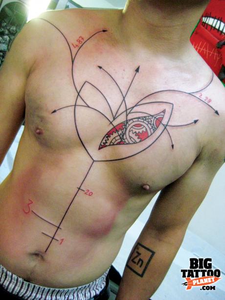 yann black abstract heart tattoo avant garde artistic lines creative modern body art measurements